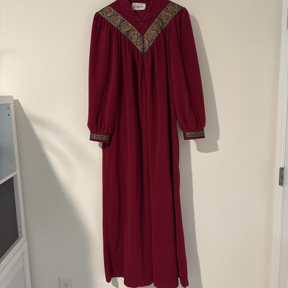 Vintage Vanity Fair Velour Robe Red Size L Zip Blue/Gold Metallic Trim Housecoat